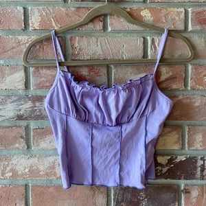 Lettuce top with ruffled front